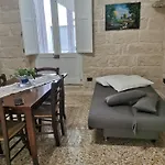 Casetta Abbrazio Apartmán Giuggianello